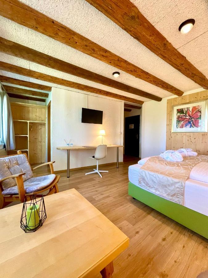 Alpenlodge Val Gronda Obersaxen Eksteriør bilde