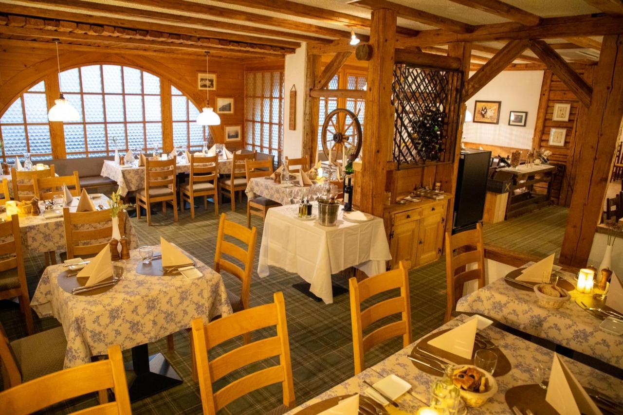 Alpenlodge Val Gronda Obersaxen Eksteriør bilde